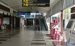 Hari Ini Bandara Sultan Syarif Kasim II Pekanbaru Ditutup Hari Ini Bandara Sultan Syarif Kasim II Pekanbaru Ditutupi