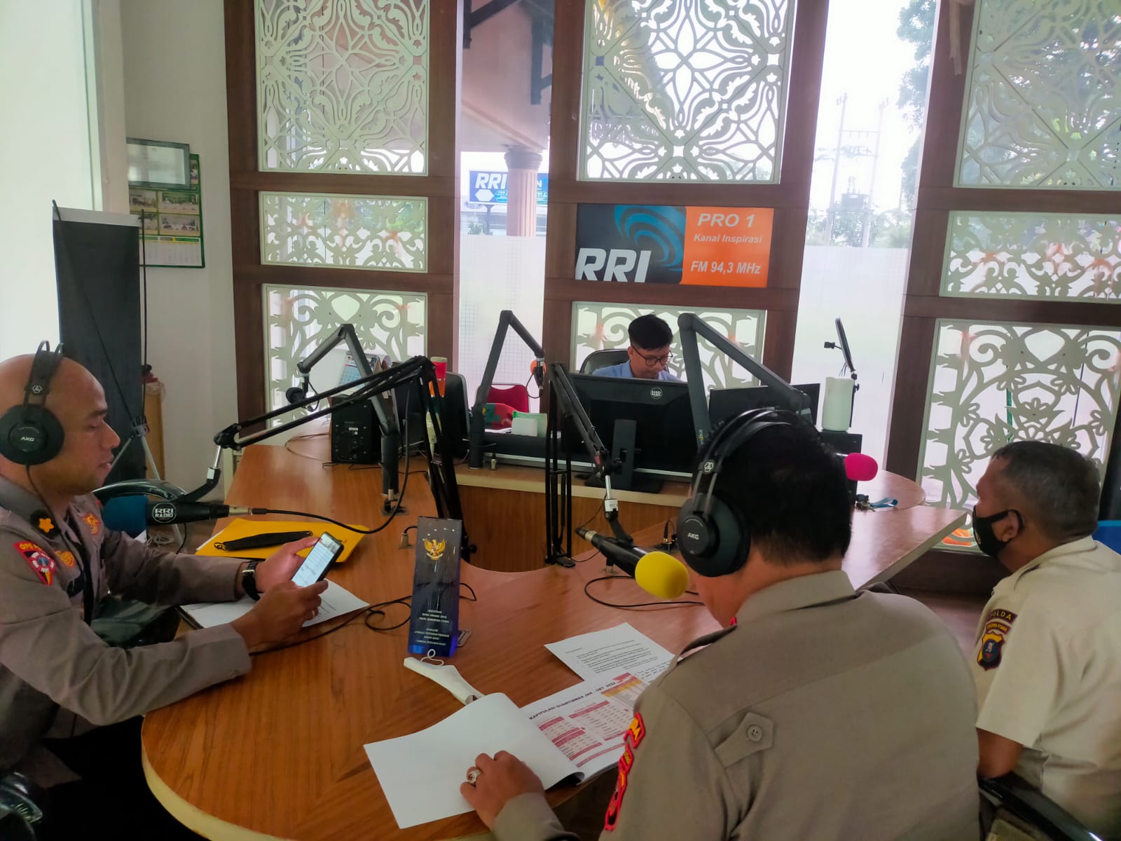 Dialog Interaktif Poldasu : Masih Banyak Operasi Kamtibmas Yang Akan Dilaksanakan, Apa Saja..? Dialog Interaktif Poldasu : Masih Banyak Operasi Kamtibmas Yang Akan Dilaksanakan, Apa Saja..?i