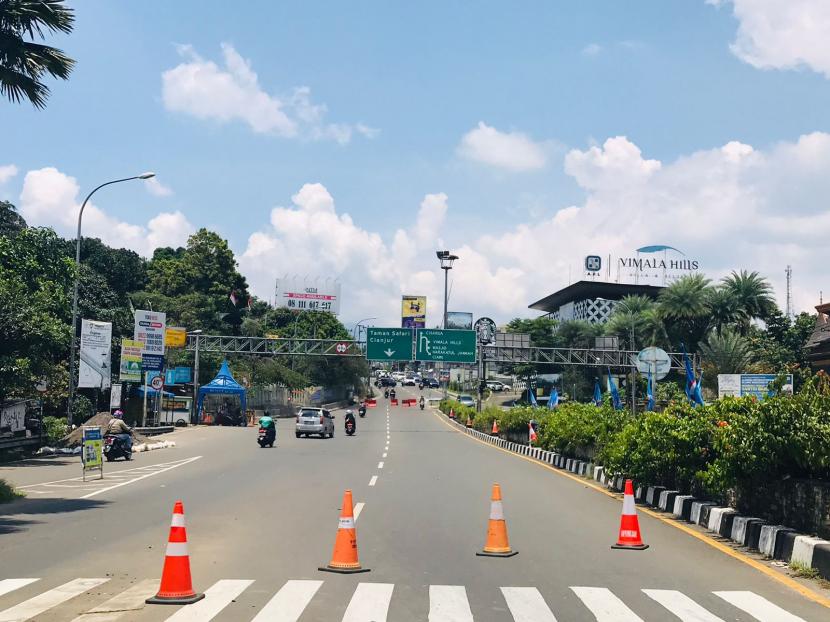 Jalur Puncak Tetap Dibuka pada Malam Pergantian Tahun Jalur Puncak Tetap Dibuka pada Malam Pergantian Tahuni