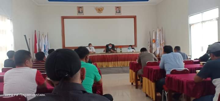 KONI Kampar adakan rapat koordinasi dengan delegasi perwakilan kecamatan se-Kabupaten Kampar KONI Kampar adakan rapat koordinasi dengan delegasi perwakilan kecamatan se-Kabupaten Kampari