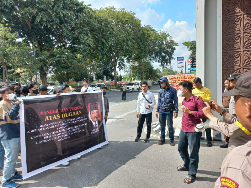 Gelar Unjuk Rasa, HPPI Pinta Kajati riau Panggil dan Periksa Idris Laena