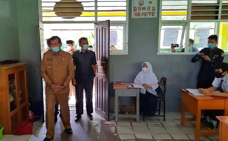 Covid-19 Tembus 14 Ribu, Wako Firdaus Belum Berencana Terapkan PKM Covid-19 Tembus 14 Ribu, Wako Firdaus Belum Berencana Terapkan PKMi