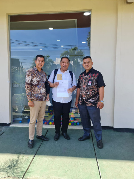PENGACARA OASE LAW FIRM DAMPINGI KEPALA BPN BANYUWANGI LAPORKAN MAFIA TANAH PENGACARA OASE LAW FIRM DAMPINGI KEPALA BPN BANYUWANGI LAPORKAN MAFIA TANAHi