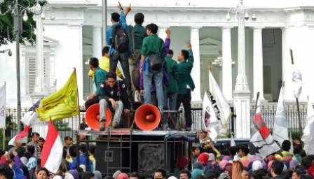 Besok 7 Presiden Mahasiswa Nusantara Dialog Kepemimpinan Nasional di UIN Suska Riau Besok 7 Presiden Mahasiswa Nusantara Dialog Kepemimpinan Nasional di UIN Suska Riaui