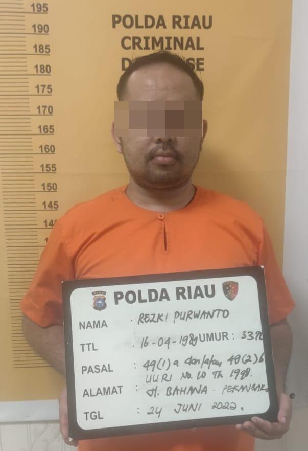 Pegawai Bank Pembangunan Daerah Riau Kepri Kuras Rekening 71 Nasabah Demi Main Judi Pegawai Bank Pembangunan Daerah Riau Kepri Kuras Rekening 71 Nasabah Demi Main Judii