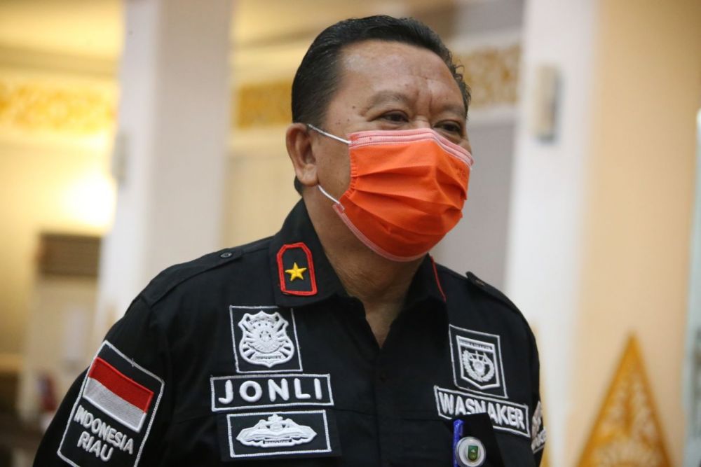 UMP Riau Naik Jadi Rp2.938.564 UMP Riau Naik Jadi Rp2.938.564i