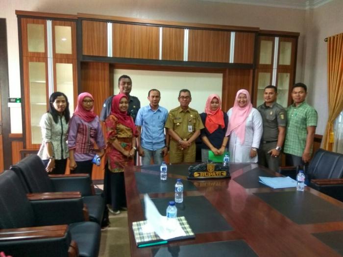 Forum Honorer Temui Mursini, Pertanyakan Perpanjangan SK Forum Honorer Temui Mursini, Pertanyakan Perpanjangan SKi