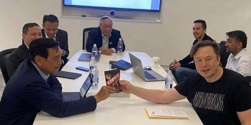 Luhut Pandjaitan Temui Elon Musk untuk Kepentingan Negara atau Bisnis Pribadi? Luhut Pandjaitan Temui Elon Musk untuk Kepentingan Negara atau Bisnis Pribadi?i