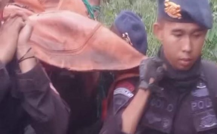 Ilham Nanda Ditemukan Meninggal, 3 dari 4 Mahasiswa UIR Meninggal Akibat Erupsi Marapi Ilham Nanda Ditemukan Meninggal, 3 dari 4 Mahasiswa UIR Meninggal Akibat Erupsi Marapii