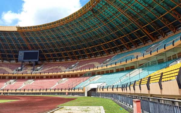Stadion Utama Riau Gagal Direnovasi karena Pandemi Covid-19 Stadion Utama Riau Gagal Direnovasi karena Pandemi Covid-19i