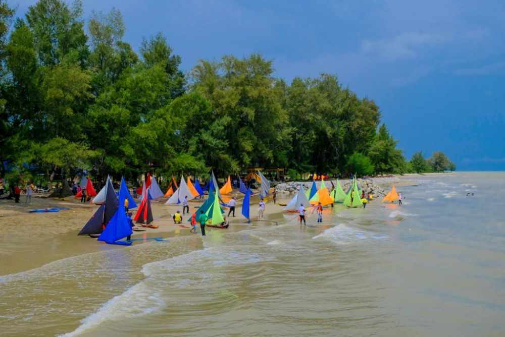 Kemenparekraf Tetapkan 5 Event Wisata Riau Masuk KEN 2022 Kemenparekraf Tetapkan 5 Event Wisata Riau Masuk KEN 2022i