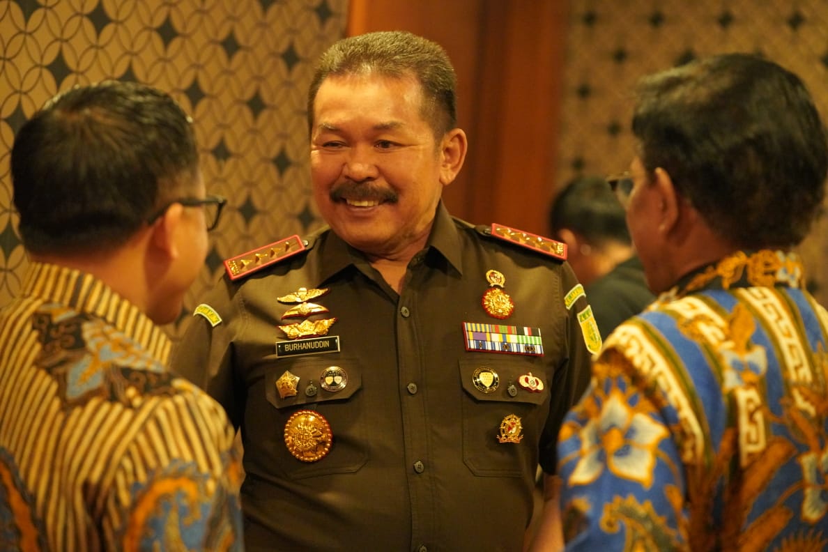 Jaksa Agung: Sinergi Kejaksaan dengan Pemerintah Daerah Menjadi Kunci Keberhasilan Mewujudkan Pertumbuhan Ekonomi dan Pengendalian Inflasi Jaksa Agung: Sinergi Kejaksaan dengan Pemerintah Daerah Menjadi Kunci Keberhasilan Mewujudkan Pertumbuhan Ekonomi dan Pengendalian Inflasii