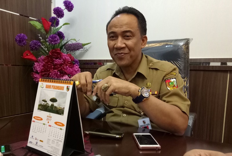 Surat Penarikan Mobil Dinas Diacuhkan, Sekdako Pekanbaru: Contohnya siapa ya ? Surat Penarikan Mobil Dinas Diacuhkan, Sekdako Pekanbaru: Contohnya siapa ya ?i