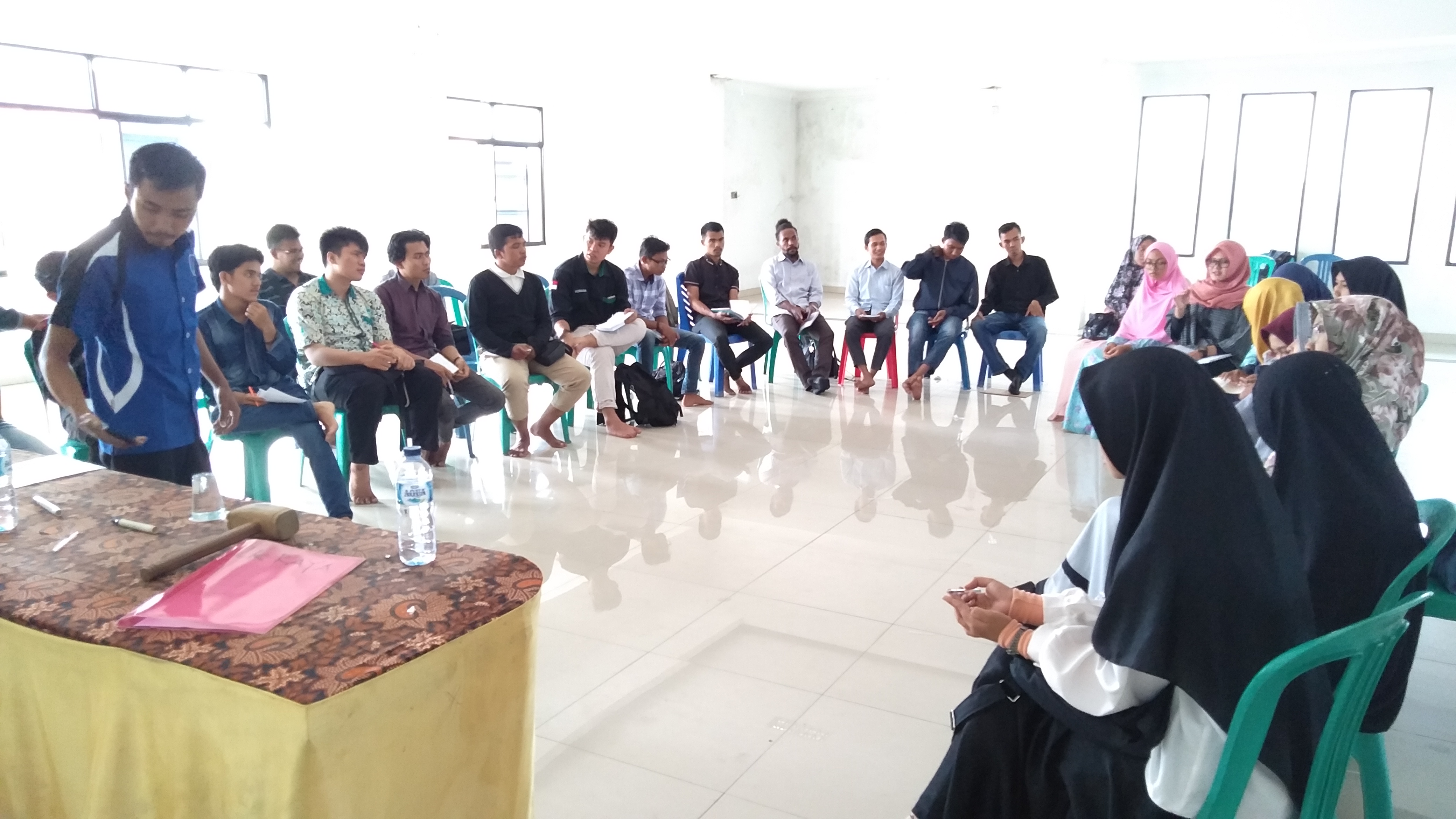 Kembangkan LPP, Hmi Cabang Pekanbaru Gelar Diklat Jurnalistik Tingkat Dasar Kembangkan LPP, Hmi Cabang Pekanbaru Gelar Diklat Jurnalistik Tingkat Dasari
