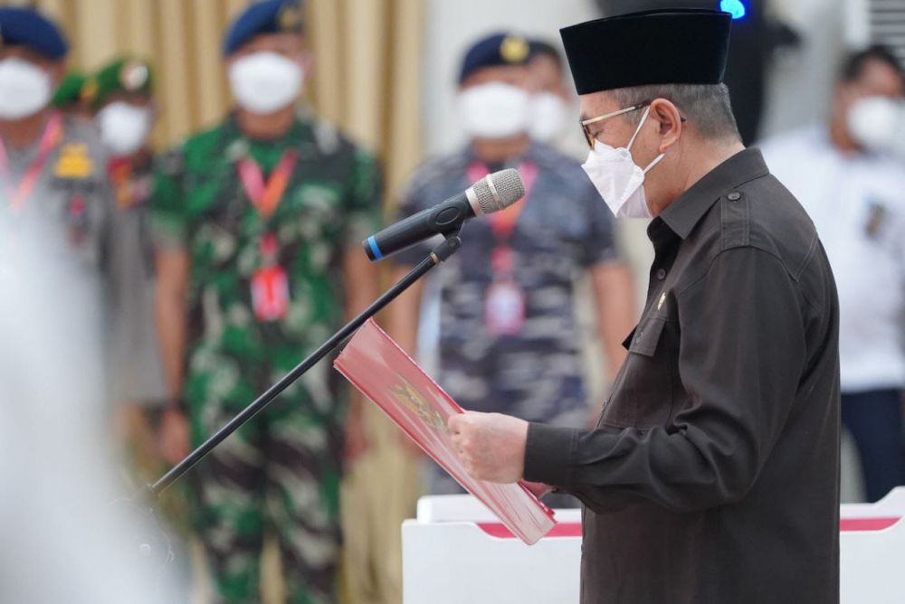 Gubernur Riau Lantik Paskibraka Riau 2022 Gubernur Riau Lantik Paskibraka Riau 2022i