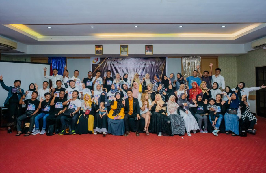 Anak dan Mantu Guru Pengajian Ternama di Pekanbaru Diduga Lakukan Penipuan Investasi Bodong Berflatform Tikbytei