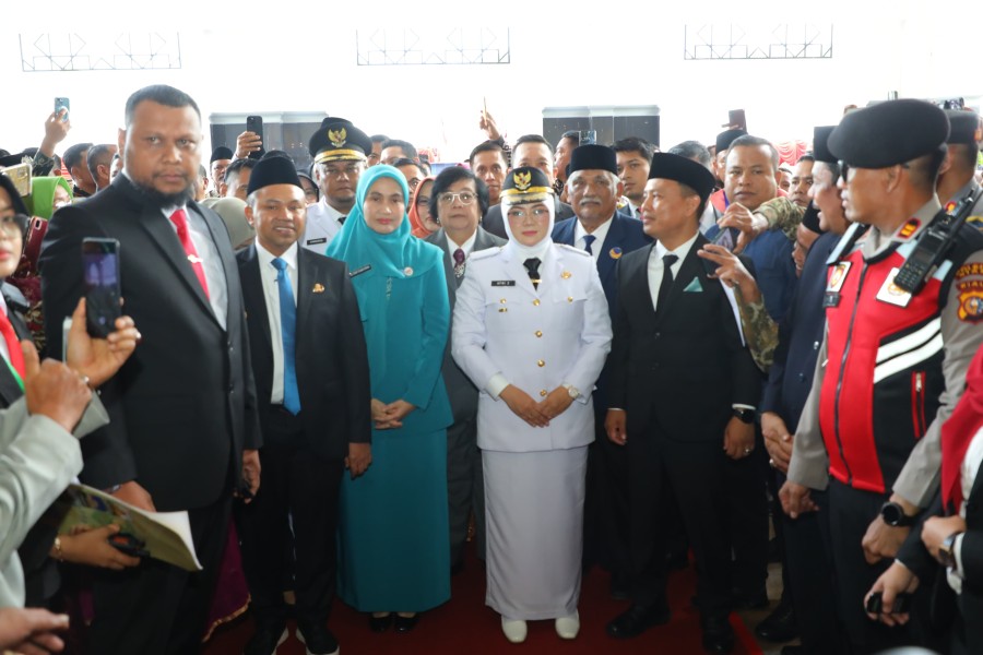 Afni dan Syamsurizal Resmi Dilantik, Siak Siap Menuju Arah Baru Pembangunan Afni dan Syamsurizal Resmi Dilantik, Siak Siap Menuju Arah Baru Pembangunani