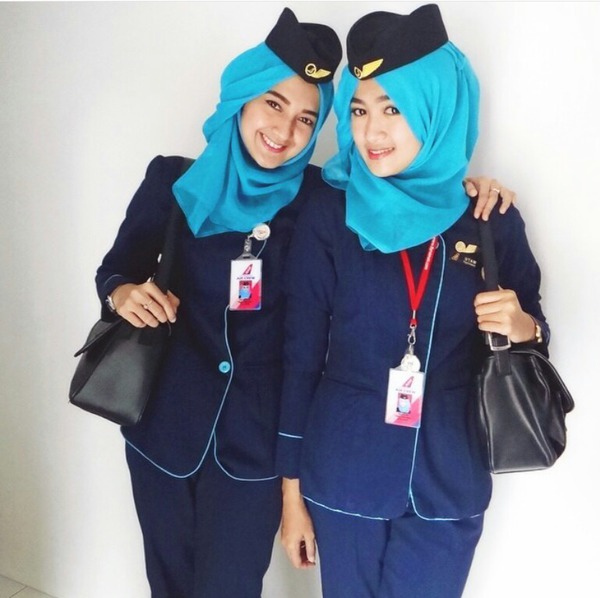 Bupati Aceh Besar Wajibkan Pramugari Berjilbab, Ini Alasannya