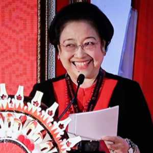 Butuh Modal Besar Dan Pengaruh Dominan Untuk Jadi Pengganti Megawati Butuh Modal Besar Dan Pengaruh Dominan Untuk Jadi Pengganti Megawatii