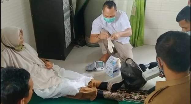 Diperiksa Kejaksaan Atas Dugaan Korupsi Dana Desa, Bendahara Bukit Ranah Terkapar Diperiksa Kejaksaan Atas Dugaan Korupsi Dana Desa, Bendahara Bukit Ranah Terkapari