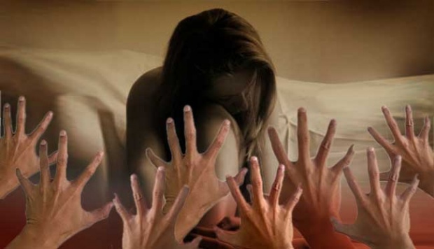 Bejat, Gadis 15 Tahun Digilir 8 Pemuda di Perkebunan Sawit Inhu Bejat, Gadis 15 Tahun Digilir 8 Pemuda di Perkebunan Sawit Inhui