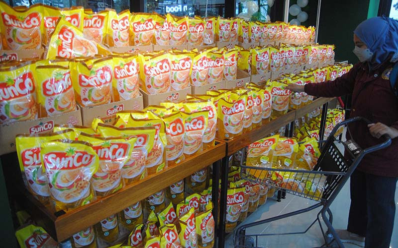 Harga Minyak Goreng di Siak Tembus Rp 25 Ribu per Liter Harga Minyak Goreng di Siak Tembus Rp 25 Ribu per Literi
