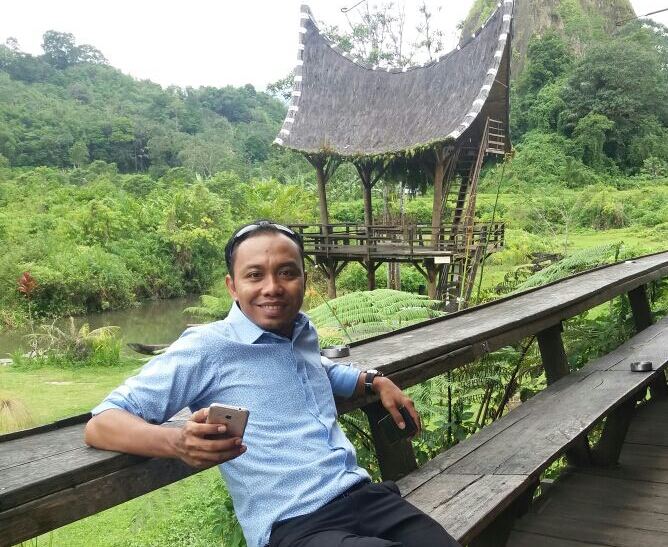Listrik PJU Kota Dipadamkan, LBH Pijar Melayu Kecam PLN Cabang Pekanbaru Listrik PJU Kota Dipadamkan, LBH Pijar Melayu Kecam PLN Cabang Pekanbarui
