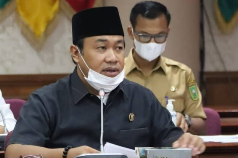 DPRD Riau Sepakati KUA-PPAS APBD-P 2021 Rp9,6 Triliun DPRD Riau Sepakati KUA-PPAS APBD-P 2021 Rp9,6 Triliuni