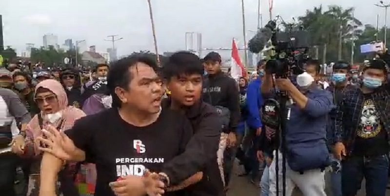 Rocky Gerung: Orang Melihat Ade Armando Bukan Lagi Dosen, Tapi Seorang Buzzer Istana Rocky Gerung: Orang Melihat Ade Armando Bukan Lagi Dosen, Tapi Seorang Buzzer Istanai