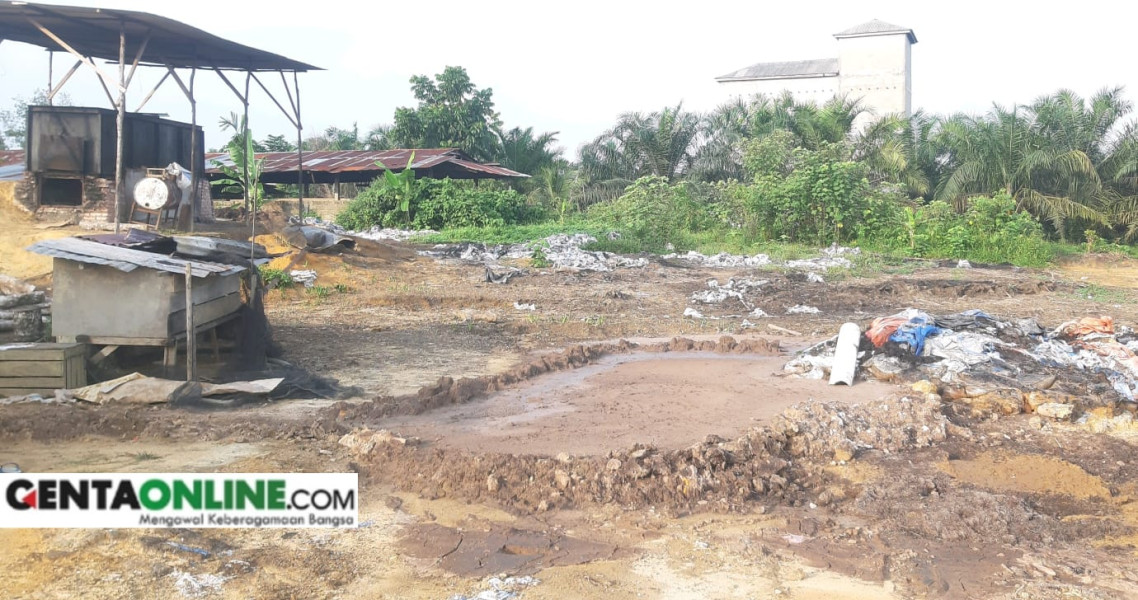 Desak DLH Pelalawan Tinjau Gudang Miko Diduga Tanpa Izin, Kopari: Jika Tak Ada Izin, Jangan Biarkan Beroperasi ! Desak DLH Pelalawan Tinjau Gudang Miko Diduga Tanpa Izin, Kopari: Jika Tak Ada Izin, Jangan Biarkan Beroperasi !i