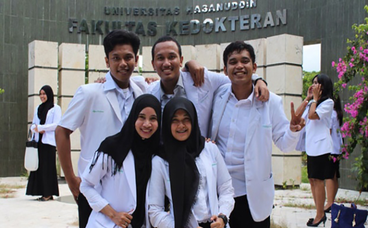 Pasien Covid-19 Melonjak, Indonesia Mulai Kekurangan Dokter Pasien Covid-19 Melonjak, Indonesia Mulai Kekurangan Dokteri
