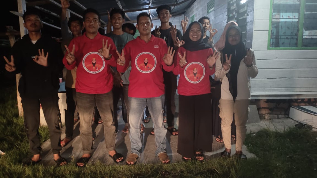 Kasmarni Didukung Dua Periode Kaum Millenial Desa Simpang Ayam dan Bentuk Poskoi