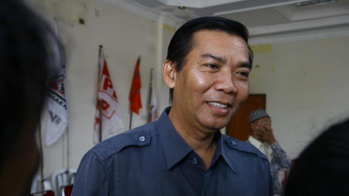 Wako Pekanbaru Angkat Bicara Soal Data Penerima Sembako Tidak Sesuai dengan di Lapangan Wako Pekanbaru Angkat Bicara Soal Data Penerima Sembako Tidak Sesuai dengan di Lapangani