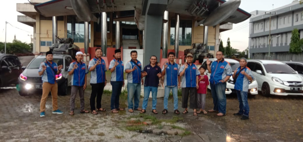 Berkah Ramadhan klub Mobil Mobilio Indonesia (MOI) Region Riau Berbagi Buka Bersama Berkah Ramadhan klub Mobil Mobilio Indonesia (MOI) Region Riau Berbagi Buka Bersamai