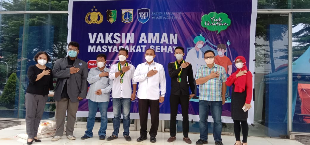Berkolaborasi Dengan Mabes Polri, DPP SEMMI Gelar Vaksinasi Nasional Berkolaborasi Dengan Mabes Polri, DPP SEMMI Gelar Vaksinasi Nasionali