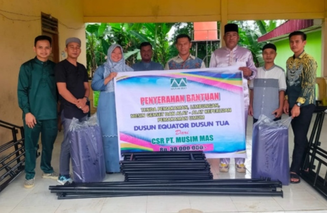 PT Musim Mas Berikan Bantuan Kepada Masyarakat Equator, Tokoh Masyarakat Beri Apresiasi PT Musim Mas Berikan Bantuan Kepada Masyarakat Equator, Tokoh Masyarakat Beri Apresiasii