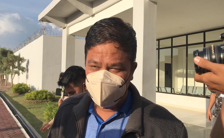 Bupati Kuansing Nonaktif Andi Putra Divonis 5 Tahun 7 Bulan Penjara Bupati Kuansing Nonaktif Andi Putra Divonis 5 Tahun 7 Bulan Penjarai