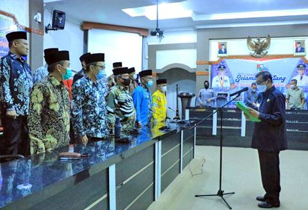 Walikota Kukuhkan Kepengurusan FKUB Pekanbaru Periode 2022-2027i