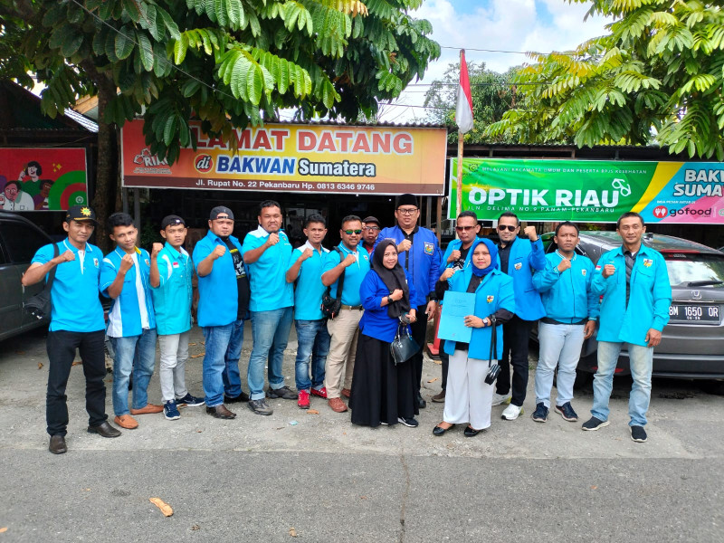 Ketua KNPI Riau di Laporkan Hampir 100 Tokoh Masyarakat, ini Sikap Larshen Yunus