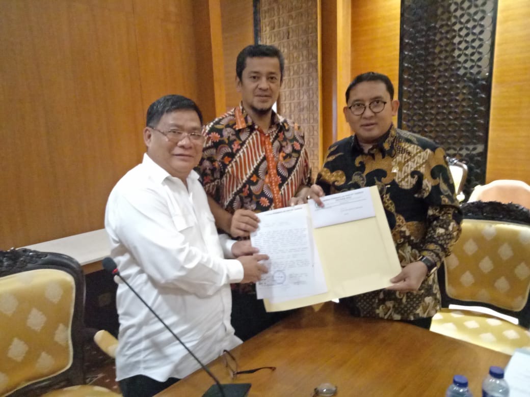 Akomodir Keinginan Mahasiswa, DPRD Riau Sampaikan Petisi ke Pusat Akomodir Keinginan Mahasiswa, DPRD Riau Sampaikan Petisi ke Pusati