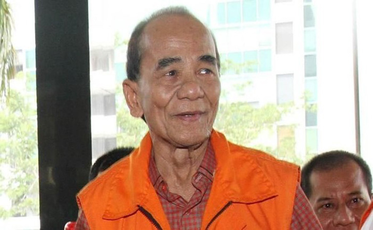Pledoi Annas Maamun: Saya Ingin Mati Disaksikan Anak Cucu Pledoi Annas Maamun: Saya Ingin Mati Disaksikan Anak Cucui