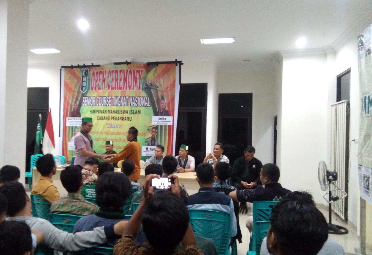 Senior Course Tingkat Nasional HMI cabang Pekanbaru Resmi Dibuka Senior Course Tingkat Nasional HMI cabang Pekanbaru Resmi Dibukai