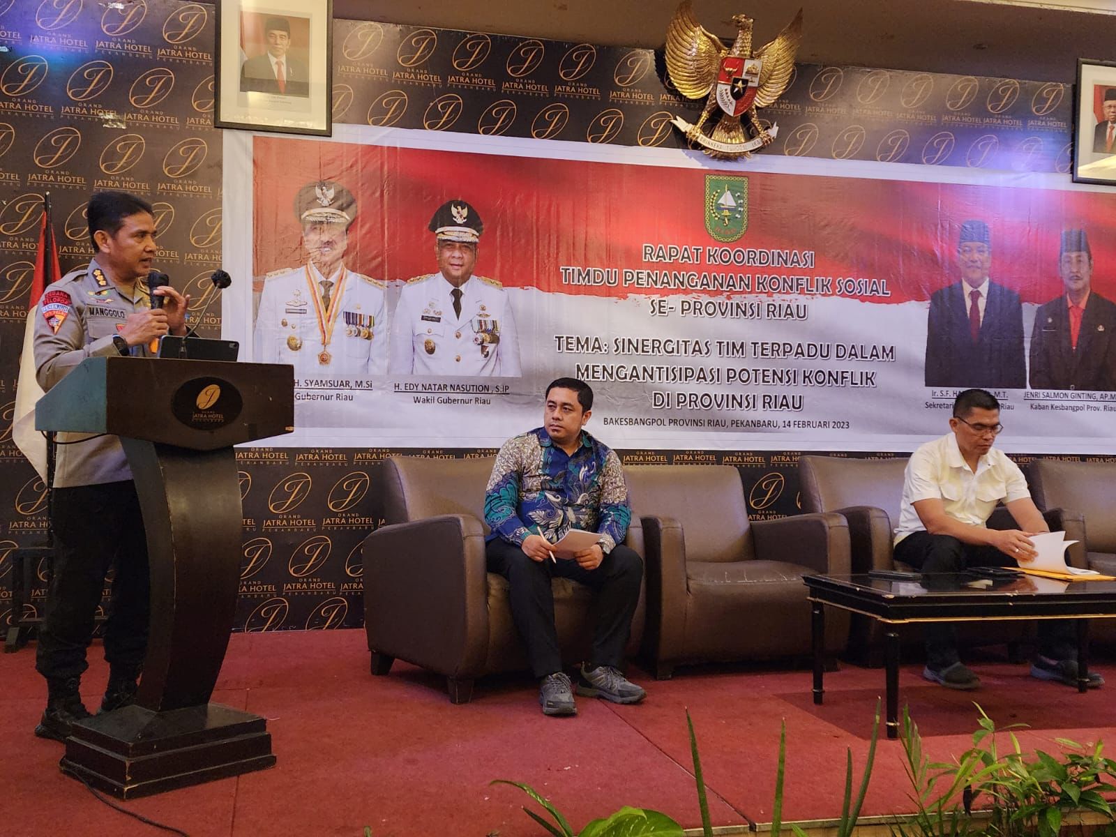 Penyelesaian Konflik Menjadi Atensi Khusus Polda Riau, Karo Ops Kombes Kasero Manggala : Konsep Mitigasi Kita Kedepankan Penyelesaian Konflik Menjadi Atensi Khusus Polda Riau, Karo Ops Kombes Kasero Manggala : Konsep Mitigasi Kita Kedepankani