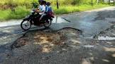 Banyak Jalan Rusak di Pekanbaru Ancam Keselamatan Pengendarai