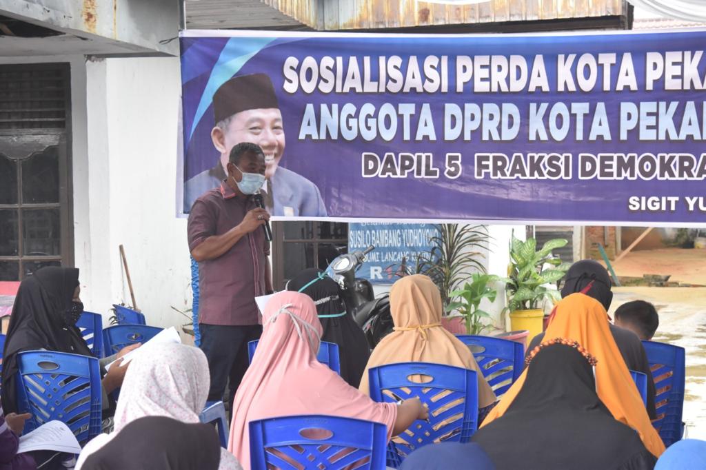 Anggota DPRD Pekanbaru Sigit Yuwono Sesalkan Minimnya Sosialisasi Perda dan Perwako Anggota DPRD Pekanbaru Sigit Yuwono Sesalkan Minimnya Sosialisasi Perda dan Perwakoi