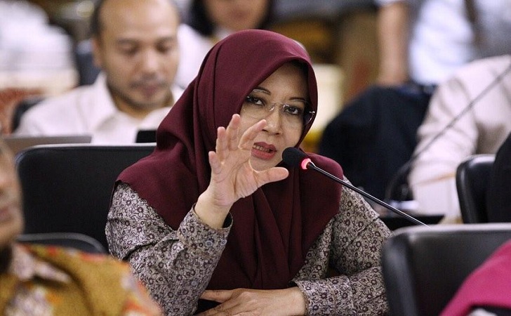 Warga Pekanbaru Ribut Soal Pembagian Sembako, Intsiawati Ayus: DPRD Bertindak Dong!i