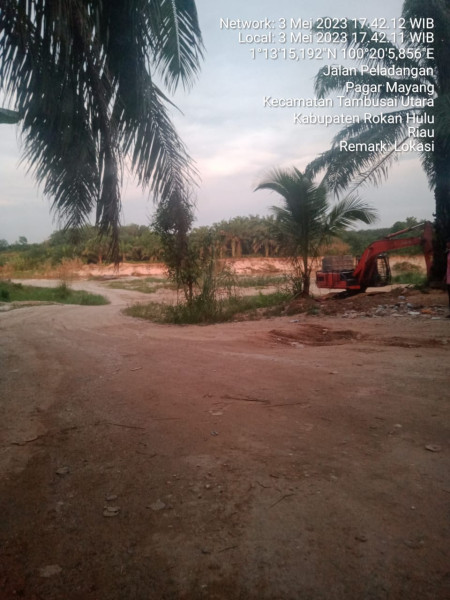 Aktivitas Galian C Tak Berizin di Tambusai Utara Aman-Aman Saja, Satu Milik Oknum Wakil Rakyat Aktivitas Galian C Tak Berizin di Tambusai Utara Aman-Aman Saja, Satu Milik Oknum Wakil Rakyati