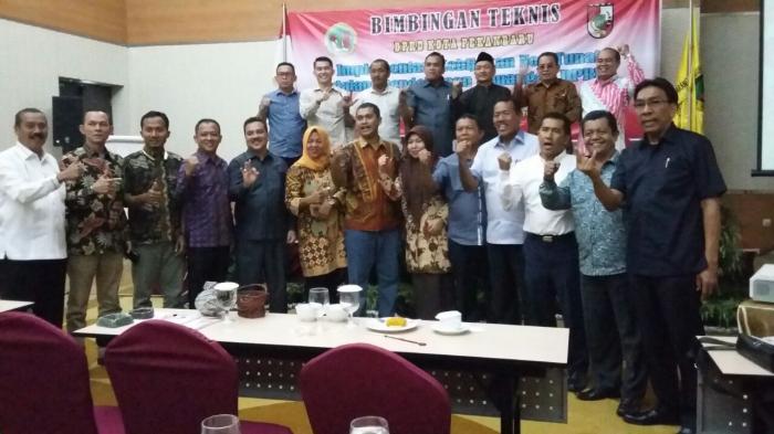 45 Anggota Dewan Pekanbaru Ikuti Bimtek di Jawa Tengah 45 Anggota Dewan Pekanbaru Ikuti Bimtek di Jawa Tengahi