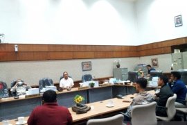 Masyarakat keluhkan jalan provinsi di Kampar Kiri rusak berat Masyarakat keluhkan jalan provinsi di Kampar Kiri rusak berati