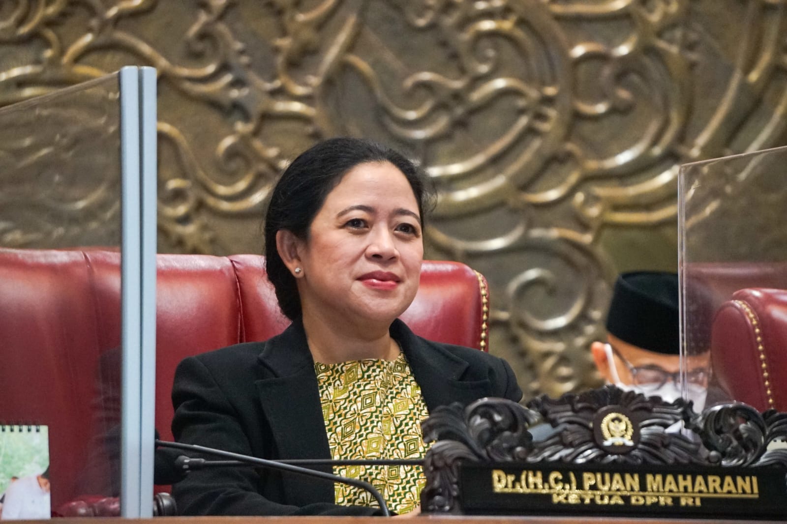 Tutup Masa Sidang, Puan Apresiasi Anggota DPR Tuntaskan Tugas Konstitusional Sahkan UU TPKS Tutup Masa Sidang, Puan Apresiasi Anggota DPR Tuntaskan Tugas Konstitusional Sahkan UU TPKSi